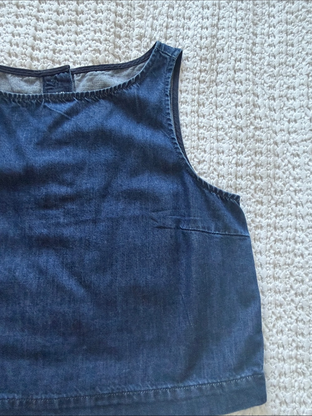 Gap Sleeveless Denim Crop Top - Picture 4 of 6
